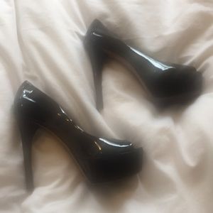 B Brian Atwood Patent Leather Pump - Black (8.5-9)
